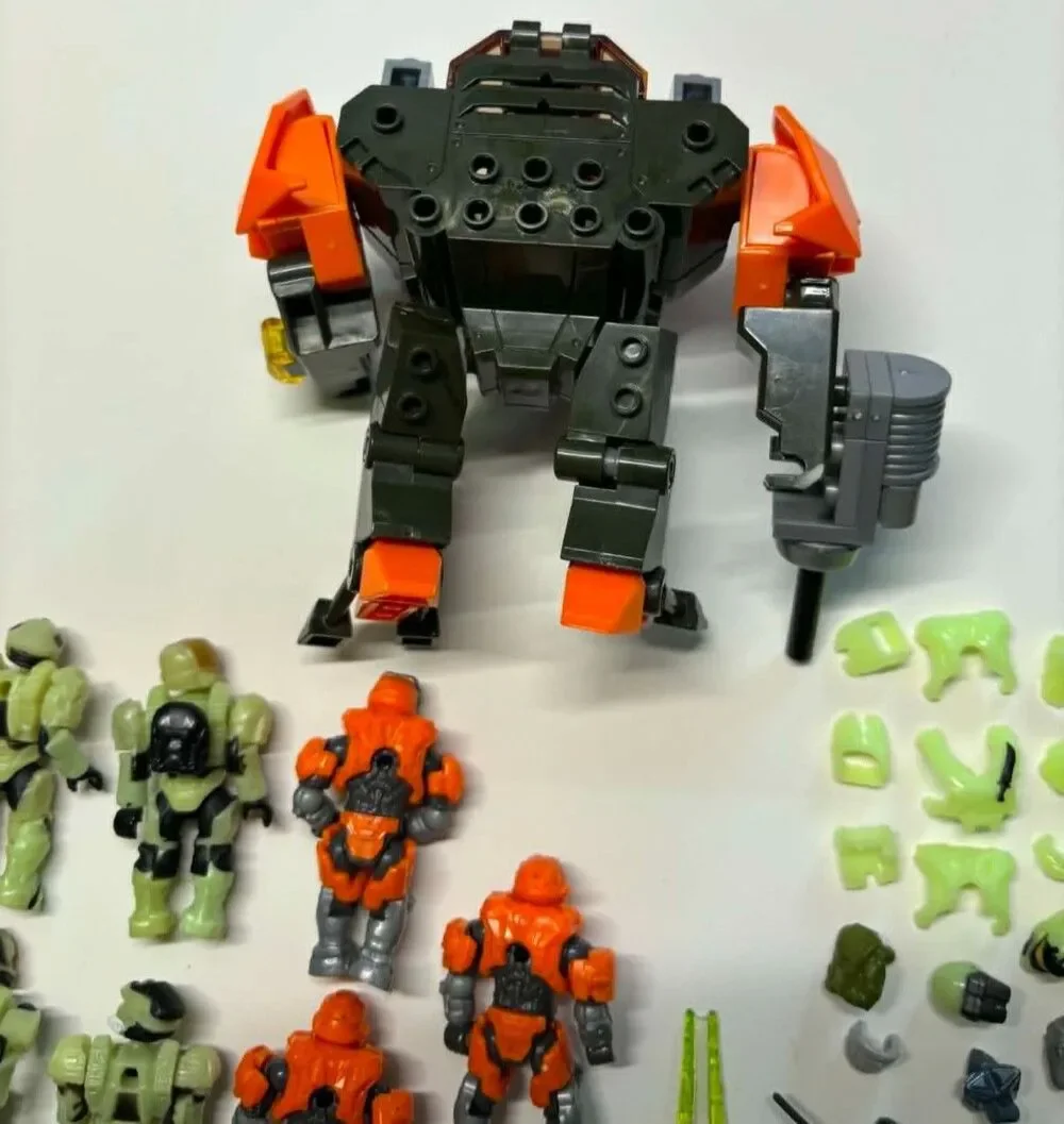 Halo Mega Bloks Construx Outpost Patrol 97515 Cyclops Spartan Figures Extras